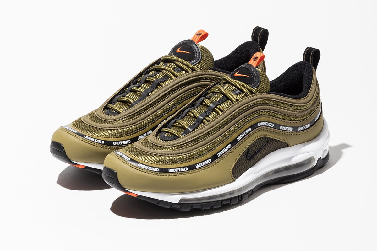 undefeated air max 97's